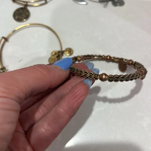 Alex and Ani lot - Picture 5 of 8